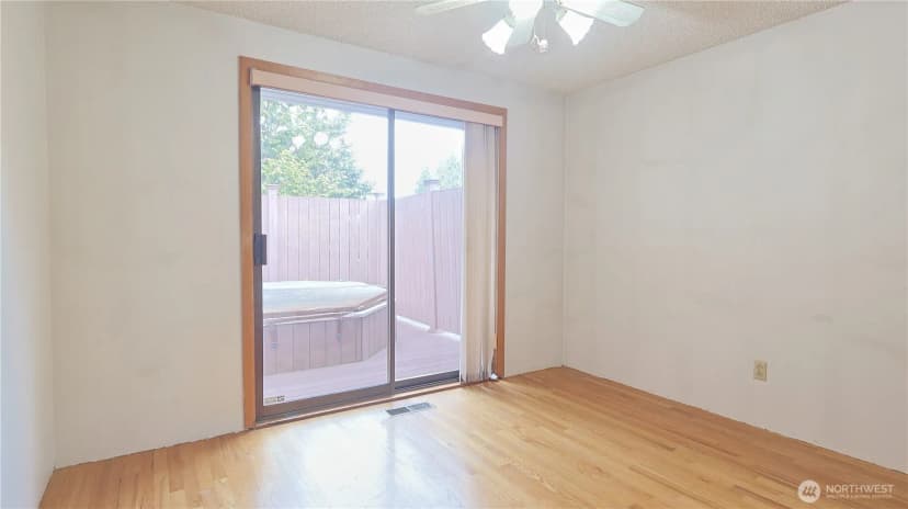 Property photo for 28605 41st Avenue S, Auburn photo 13