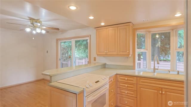 Property photo for 28605 41st Avenue S, Auburn photo 5