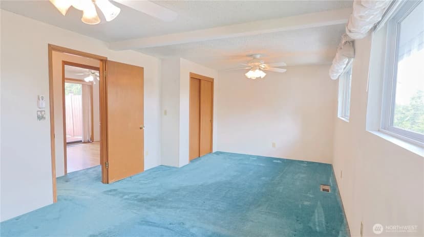 Property photo for 28605 41st Avenue S, Auburn photo 12