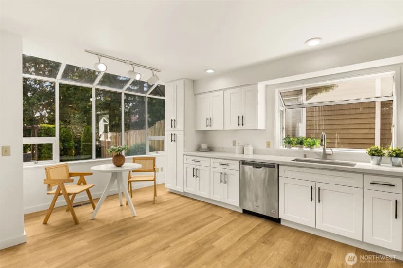 Property photo for 12809 Ne 201st Place, Bothell photo 9