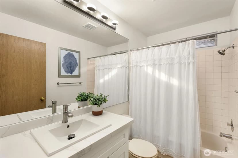 Property photo for 12809 Ne 201st Place, Bothell photo 23