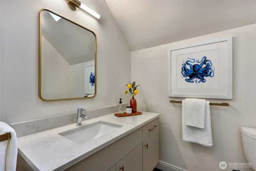 Property photo for 1705 Martin Luther King Jr Way, Seattle photo 14