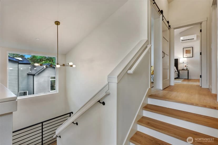 Property photo for 1705 Martin Luther King Jr Way, Seattle photo 10