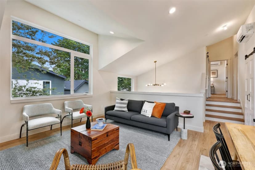 Property photo for 1705 Martin Luther King Jr Way, Seattle photo 9