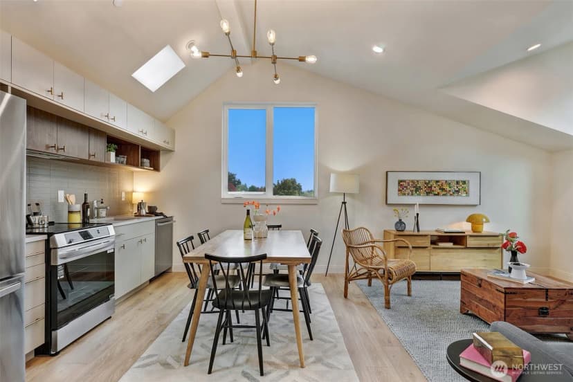 Property photo for 1705 Martin Luther King Jr Way, Seattle