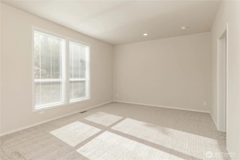 Property photo for 30416 59th Avenue S, Roy photo 23