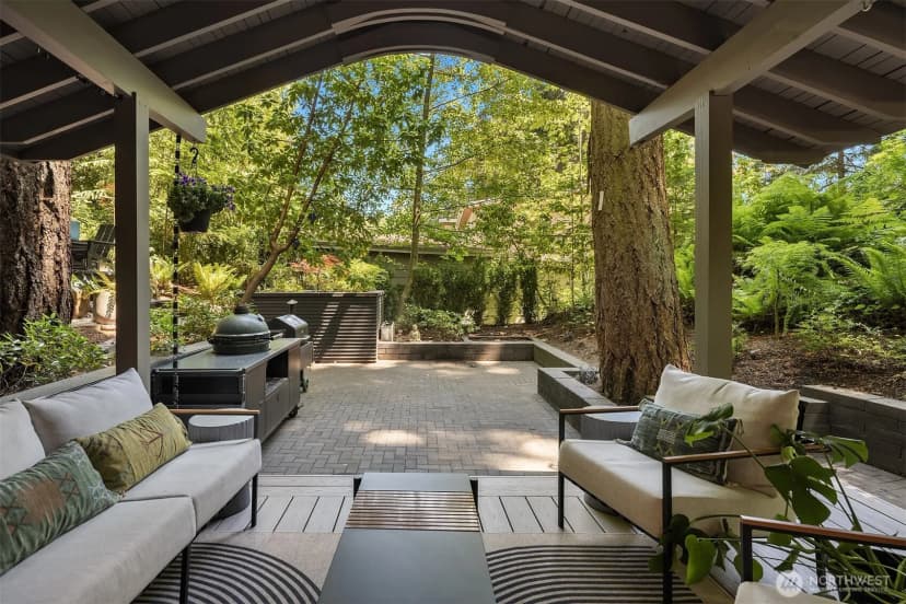 Property photo for 5 Lindley Road, Mercer Island photo 32