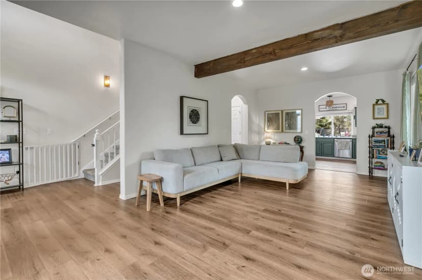Property photo for 473 Mountain Circle Drive, Buckley photo 5