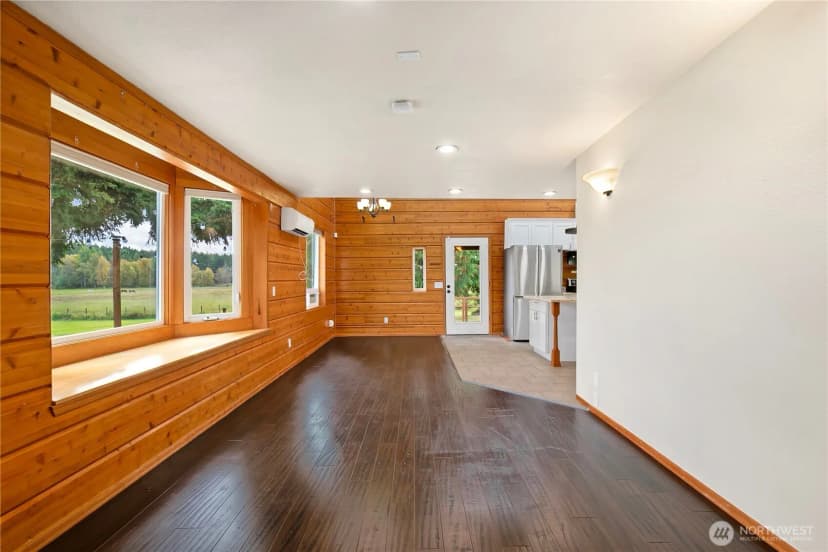 Property photo for 34505 39th Avenue Ct E, Eatonville photo 8