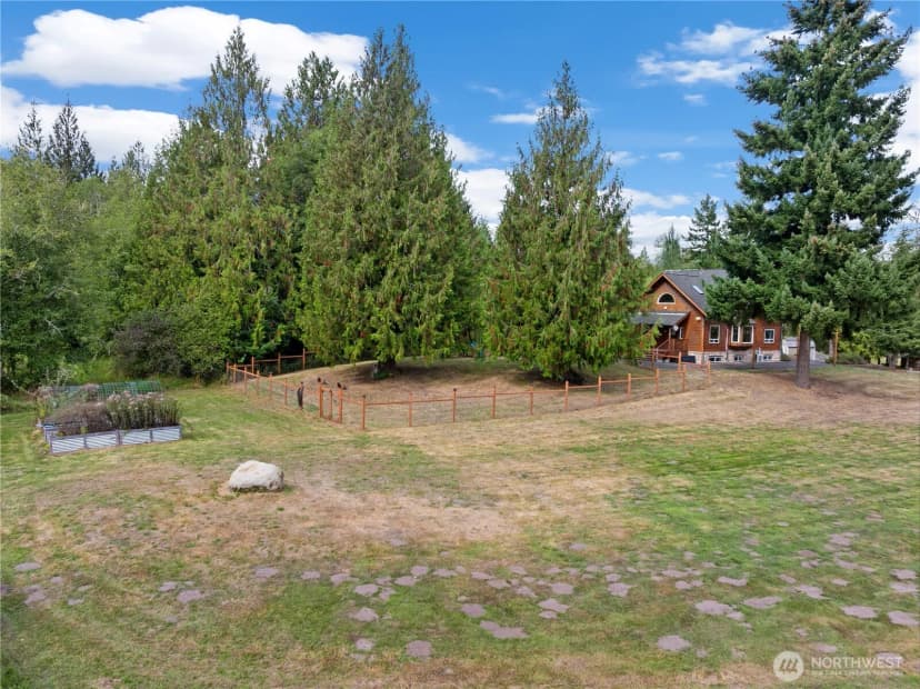 Property photo for 34505 39th Avenue Ct E, Eatonville photo 38