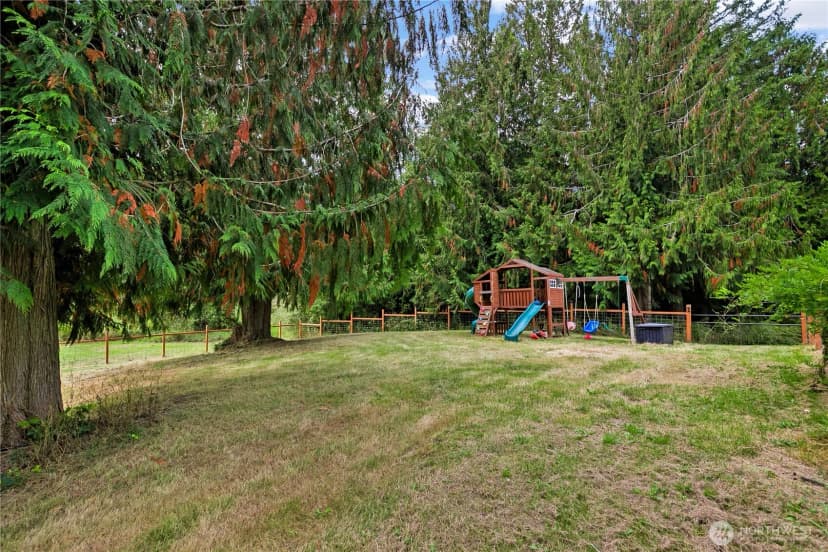 Property photo for 34505 39th Avenue Ct E, Eatonville photo 34