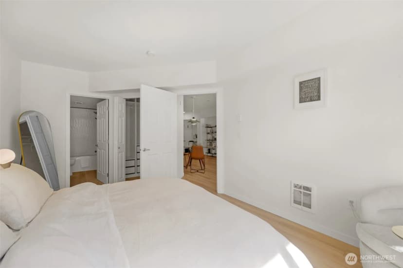 Property photo for 18 Dravus Street #210, Seattle photo 18