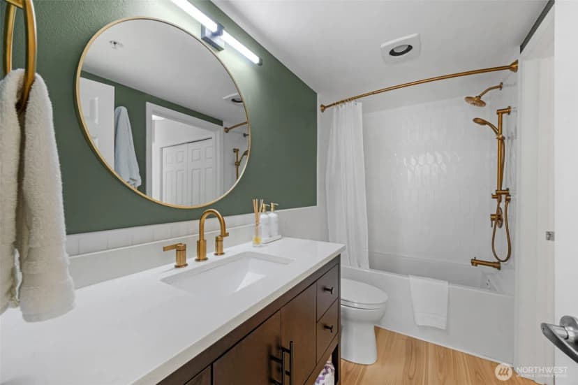 Property photo for 18 Dravus Street #210, Seattle photo 20