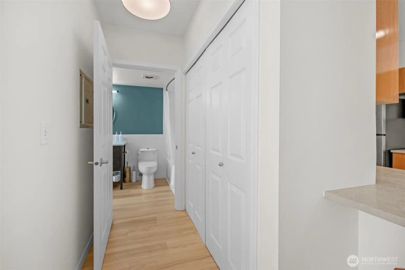Property photo for 18 Dravus Street #210, Seattle photo 23