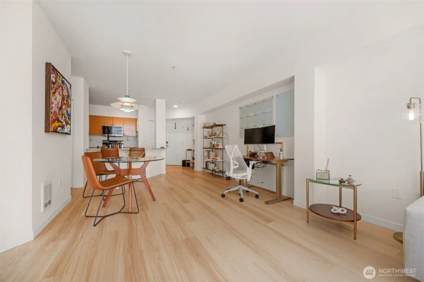 Property photo for 18 Dravus Street #210, Seattle photo 9