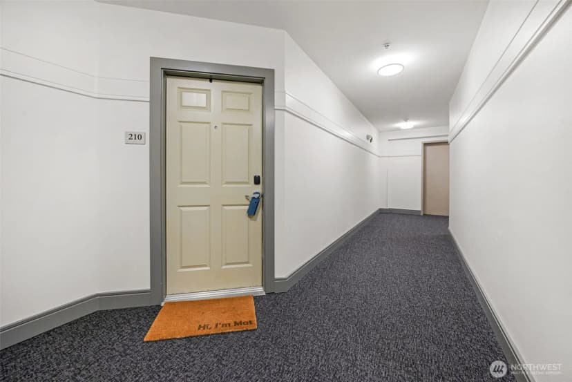 Property photo for 18 Dravus Street #210, Seattle photo 39