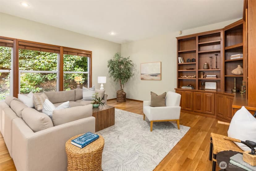 Property photo for 8387 Ne Sumanee Place, Bainbridge Island photo 13