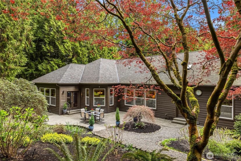 Property photo for 8387 Ne Sumanee Place, Bainbridge Island photo 30