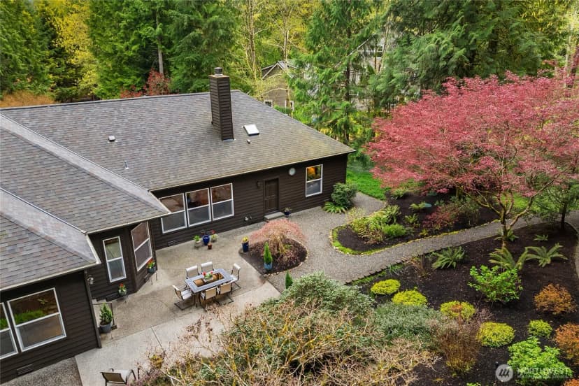 Property photo for 8387 Ne Sumanee Place, Bainbridge Island photo 32