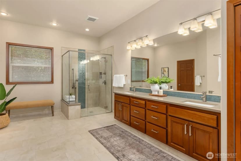 Property photo for 8387 Ne Sumanee Place, Bainbridge Island photo 17