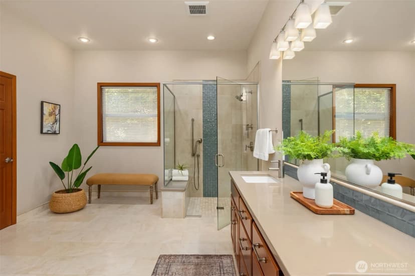 Property photo for 8387 Ne Sumanee Place, Bainbridge Island photo 18