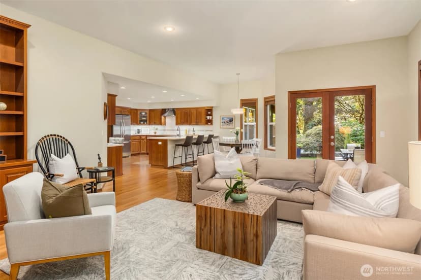 Property photo for 8387 Ne Sumanee Place, Bainbridge Island photo 14