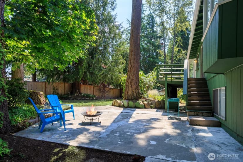 Property photo for 12822 Ne 68th Street, Kirkland photo 11
