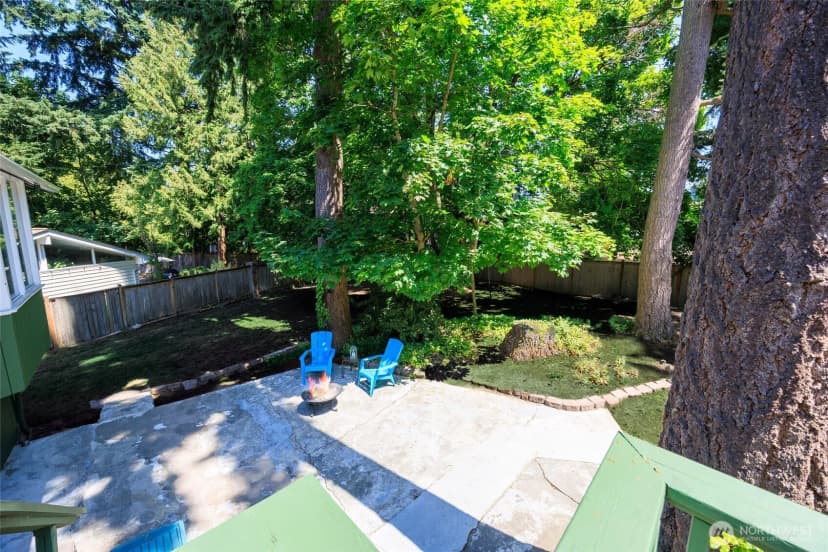 Property photo for 12822 Ne 68th Street, Kirkland photo 21