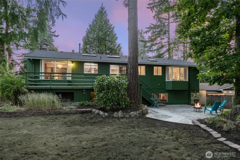 Property photo for 12822 Ne 68th Street, Kirkland photo 6