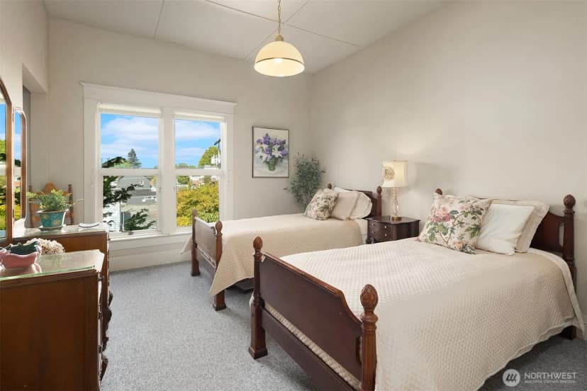 Property photo for 522 Dayton Street, Edmonds photo 24