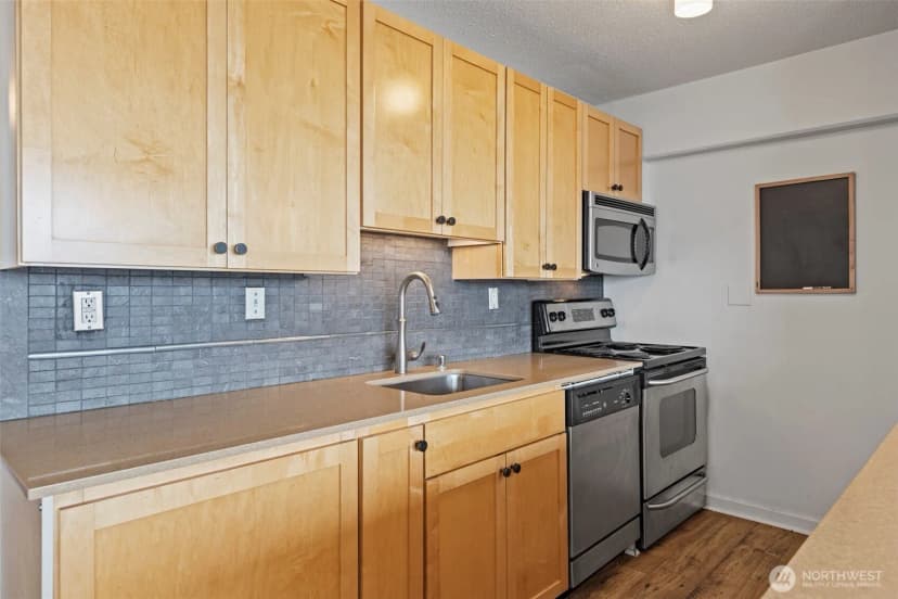 Property photo for 235 Broadway #520, Tacoma photo 11