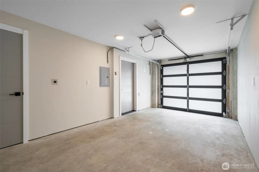 Property photo for 705 20th Place S #a, Seattle photo 26