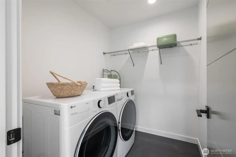 Property photo for 705 20th Place S #a, Seattle photo 23