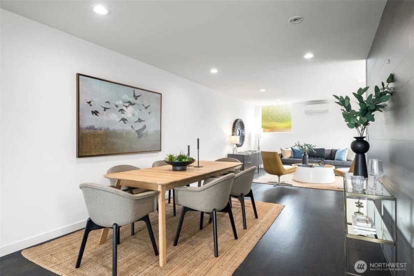 Property photo for 705 20th Place S #a, Seattle photo 4