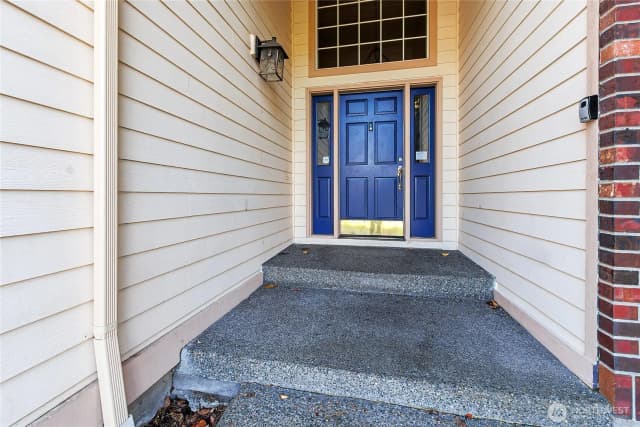 Property photo for 1909 S 375th Street, Federal Way photo 2