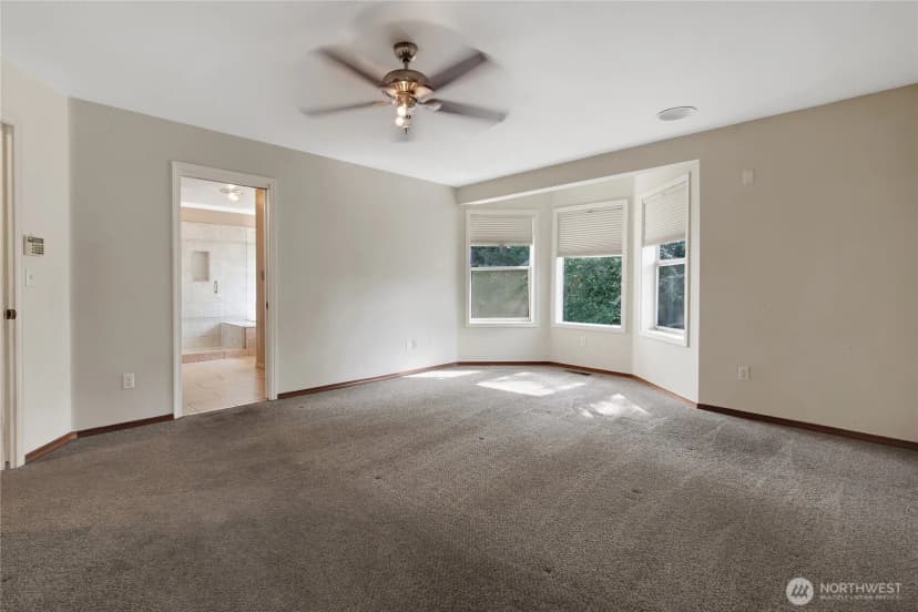 Property photo for 1909 S 375th Street, Federal Way photo 26