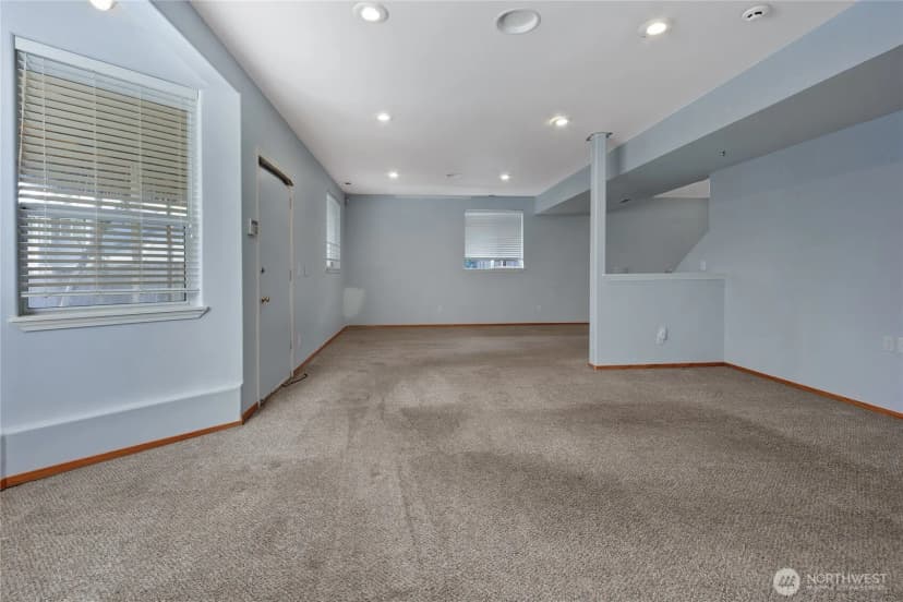 Property photo for 1909 S 375th Street, Federal Way photo 21