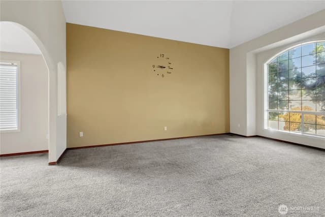 Property photo for 1909 S 375th Street, Federal Way photo 4