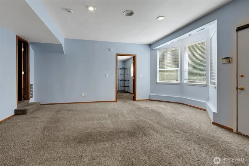 Property photo for 1909 S 375th Street, Federal Way photo 19