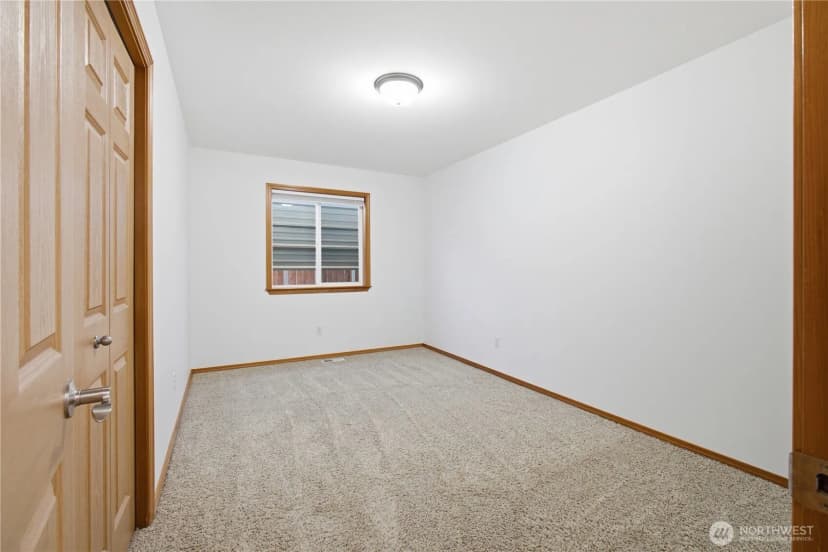 Property photo for 8031 Ne 174th Place, Arlington photo 20