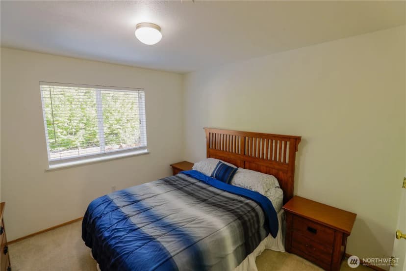 Property photo for 26820 107th Avenue Se, Kent photo 17