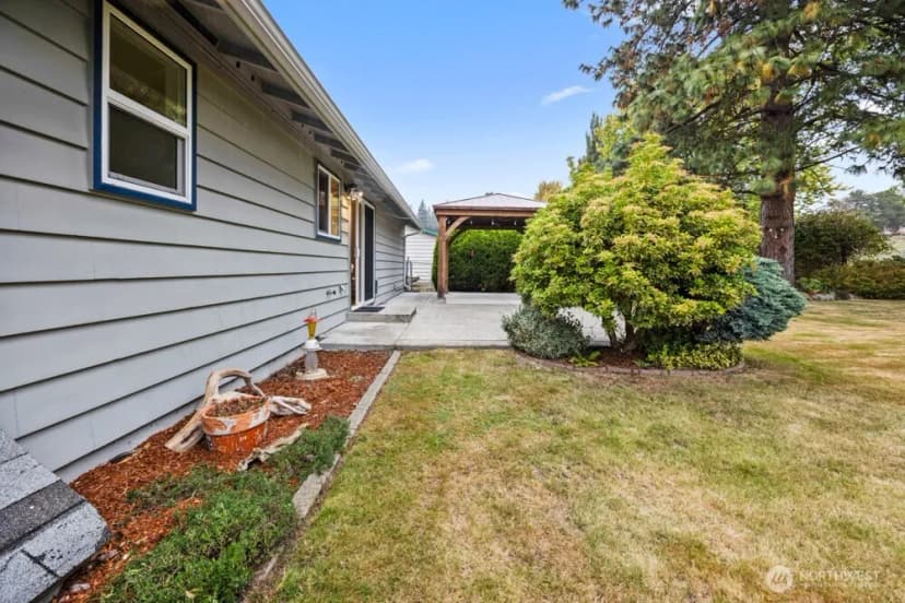 Property photo for 27327 76th Drive Nw, Stanwood photo 39