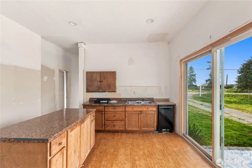 Property photo for 15721 67th Avenue Ne, Arlington photo 16