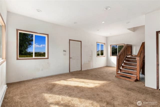 Property photo for 15721 67th Avenue Ne, Arlington photo 5