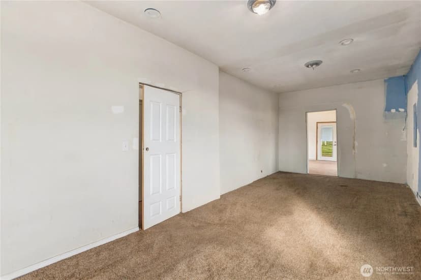Property photo for 15721 67th Avenue Ne, Arlington photo 8