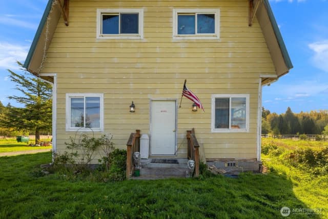 Property photo for 15721 67th Avenue Ne, Arlington