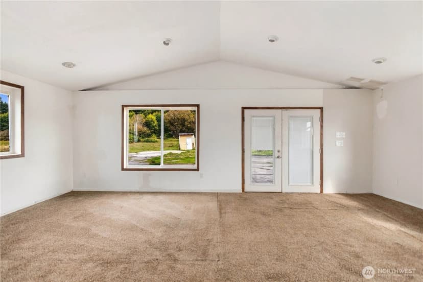 Property photo for 15721 67th Avenue Ne, Arlington photo 14