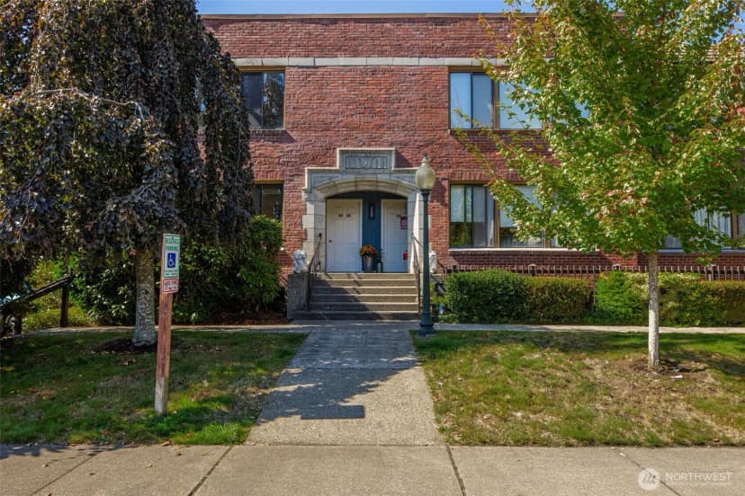 Property photo for 2120 Highland Ave Avenue #301, Everett photo 19