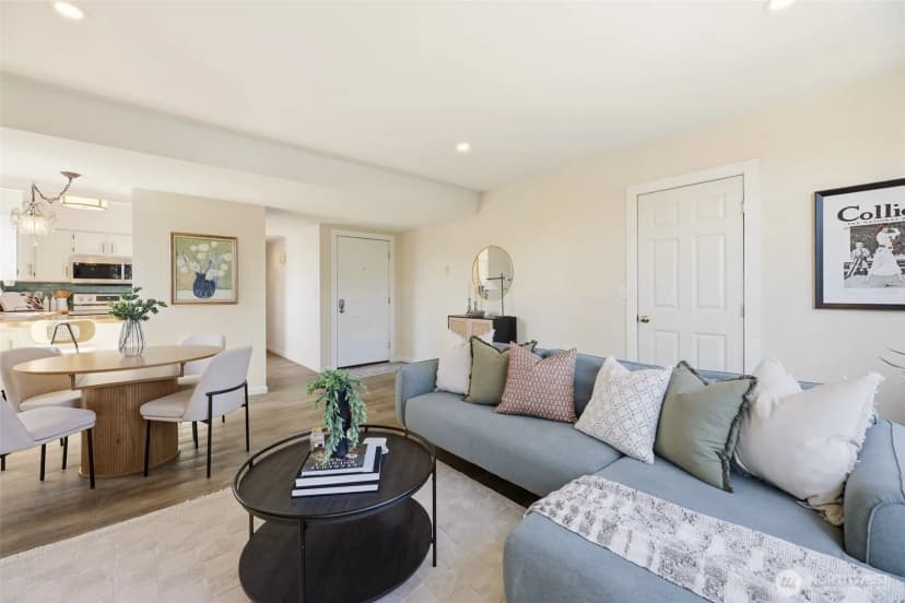 Property photo for 2120 Highland Ave Avenue #301, Everett photo 9