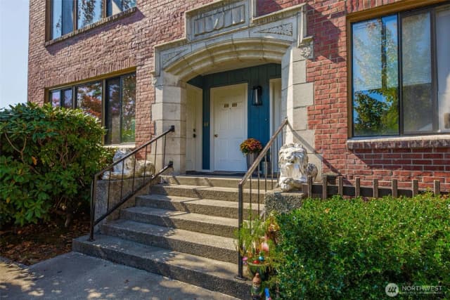Property photo for 2120 Highland Ave Avenue #301, Everett